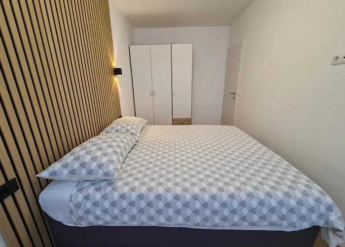 Apartment Skadenca